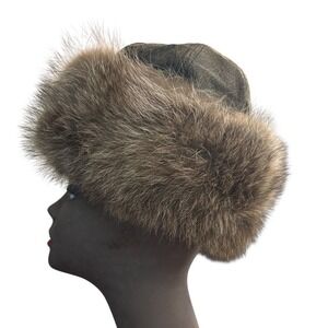 Crowncap Canada 100% Raccoon Fur Hat | Russian Trapper Style Size Small